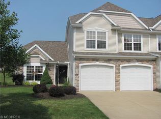 3496 River Rock Dr, Cuyahoga Falls, OH 44223