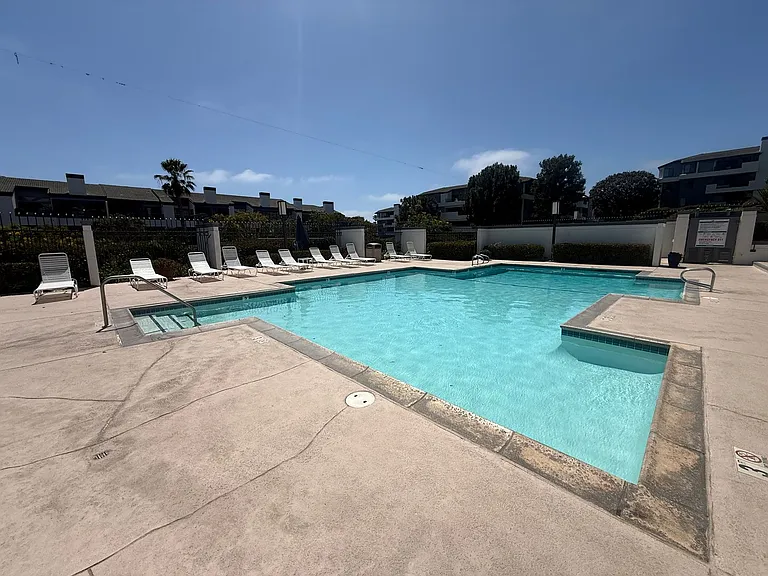 280 Cagney Ln #216 — Photo 20