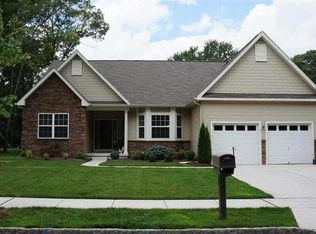 1 Morning Glory Ct, Egg Harbor Township, NJ 08234