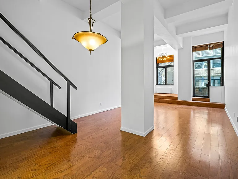 310 E 46th St #8U — Photo 6