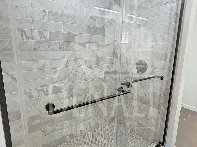 2401 E Meadowbrook Ave — Photo 19