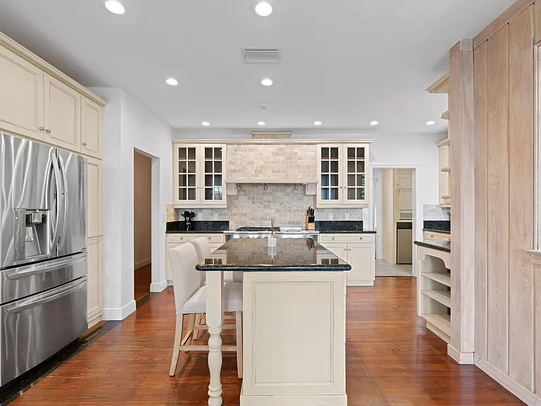 3304 N Flagler Dr — Photo 24
