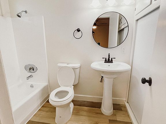 4th image of 1216 Armacost Ave #12