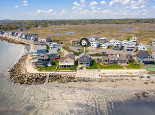 22 Gold Ribbon Dr, Wells, ME 04090