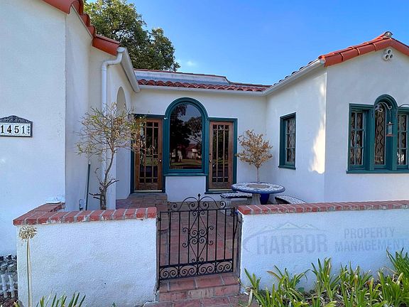 2nd image of 1451 El Prado Ave