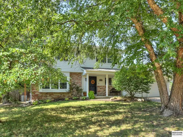 4012 N 95th St, Omaha, NE 68134