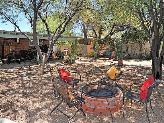 Mature landscaping