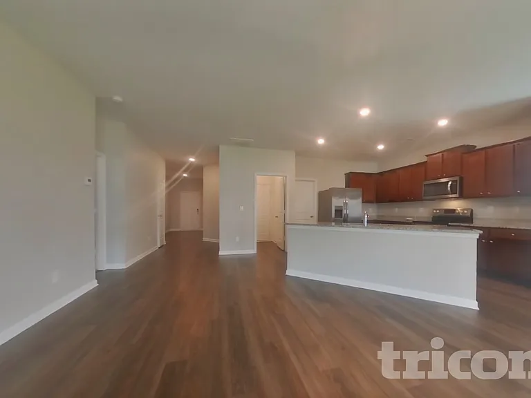 109 Innis Brook Cir — Photo 3