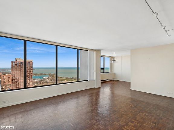 5th image of 2800 N Lake Shore Dr APT 3417