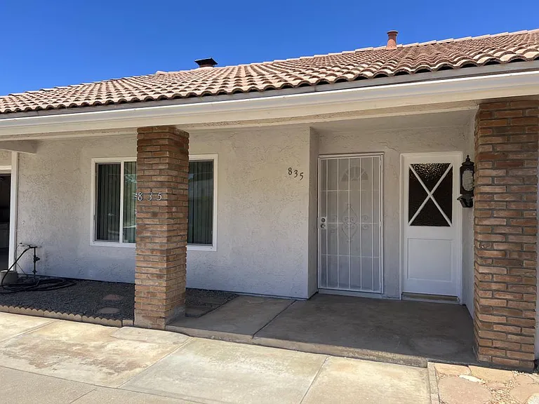835 McLain St — Photo 5