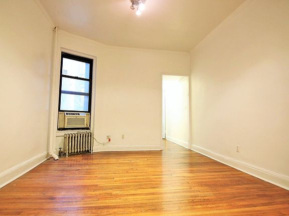 2nd image of 491 Amsterdam Ave #C2