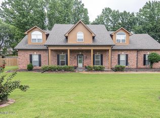 7978 Camptown Ln, Olive Branch, MS 38654