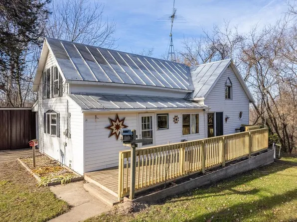 E12916 Neuman Road, Baraboo, WI 53913