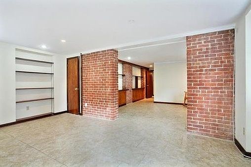 2nd image of 3116 Prytania St APT 3