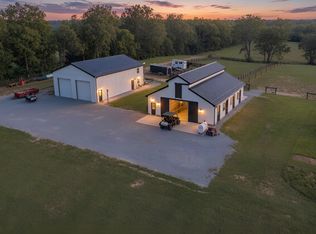 150 McKee Ln, Paris, KY 40361