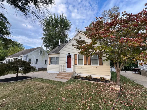 221 Henderson St, Jackson, MO 63755