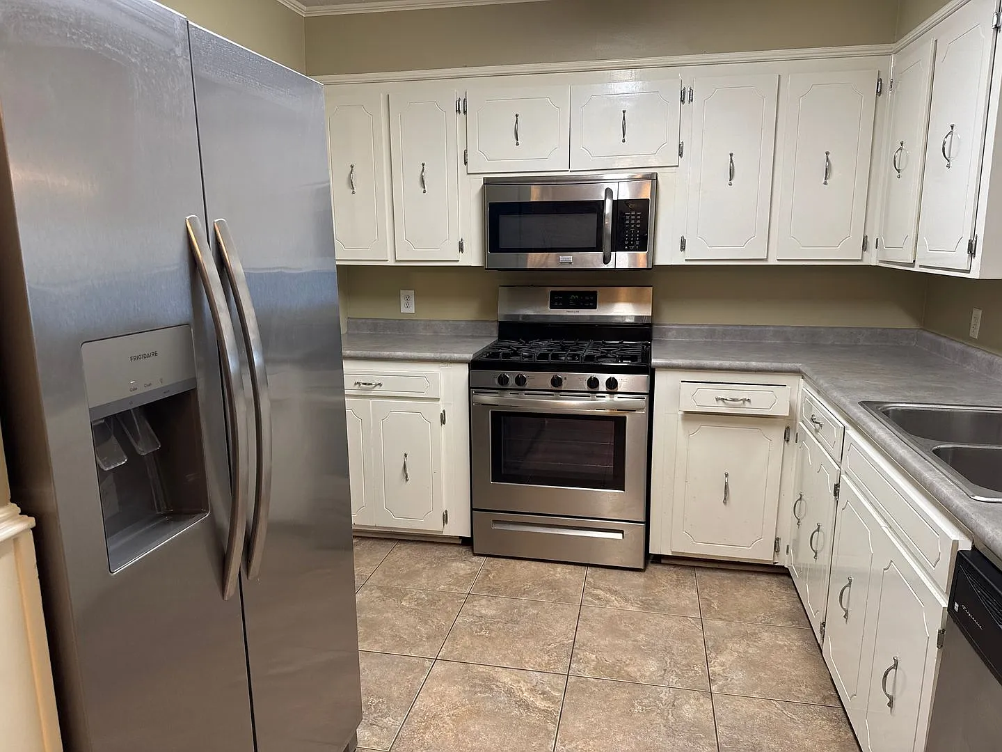 3 bedroom in North Monroe — Photo 3