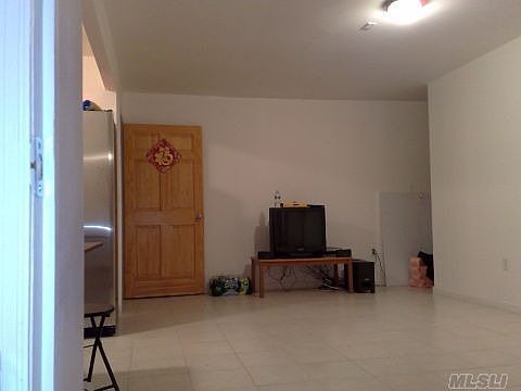 4th image of 6151 Grand Ave