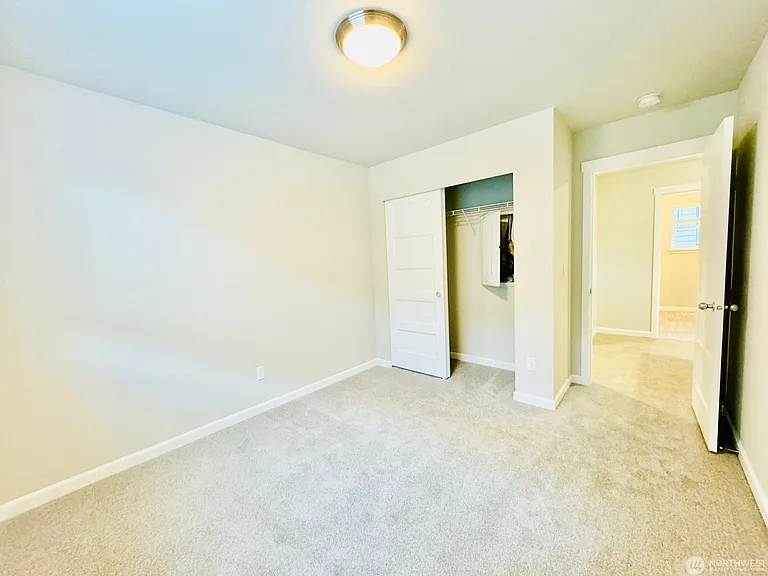 16514 8th Ave E — Photo 11