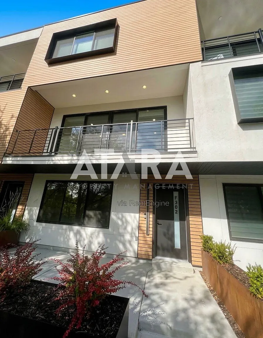 3 bed, 3.5 bath, 1830 sqft, $3,000 — Photo 1