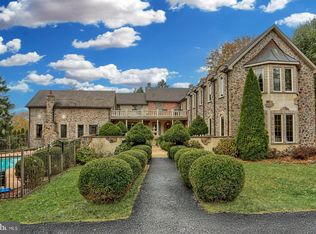 107 Ellesmere Ln, Mechanicsburg, PA 17055