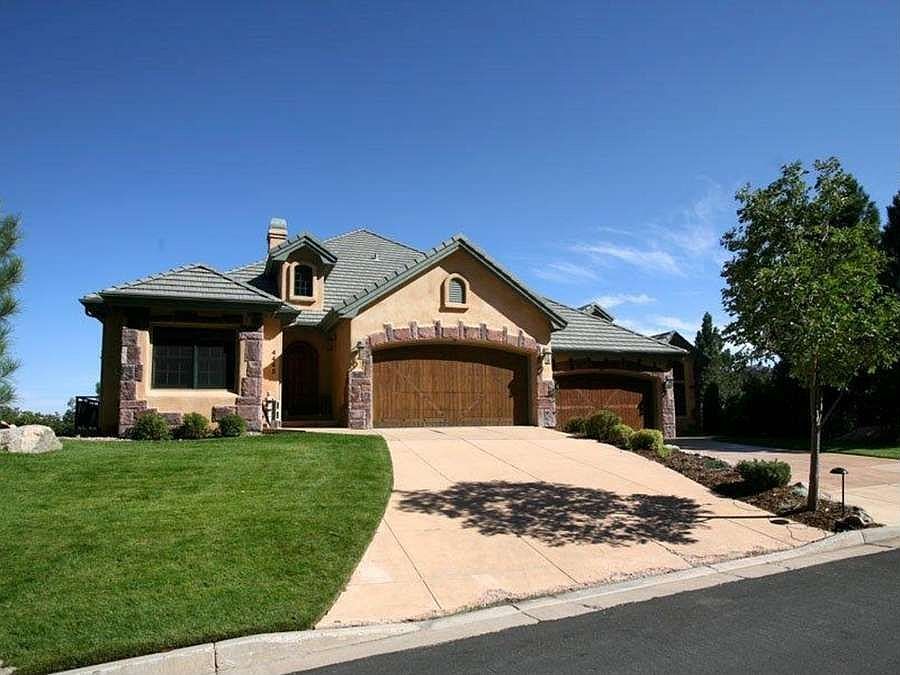 "Enjoy carefree, main level living in this luxurious Broadmoor townhouse"