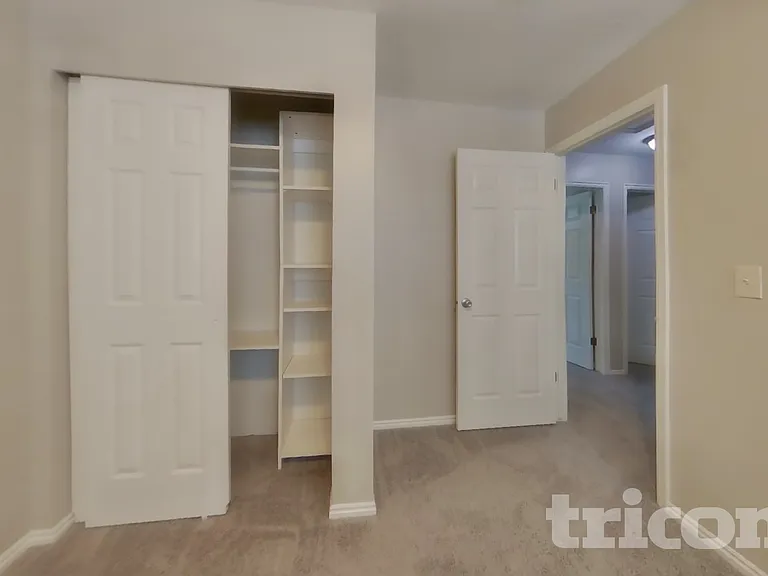 5845 S 4025 W — Photo 10