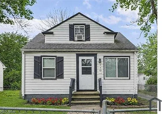 3 bed, 1137 sqft, $1,600 — Photo 2