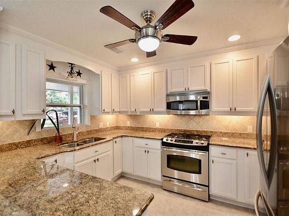 5th image of 4806 Kingfisher Dr