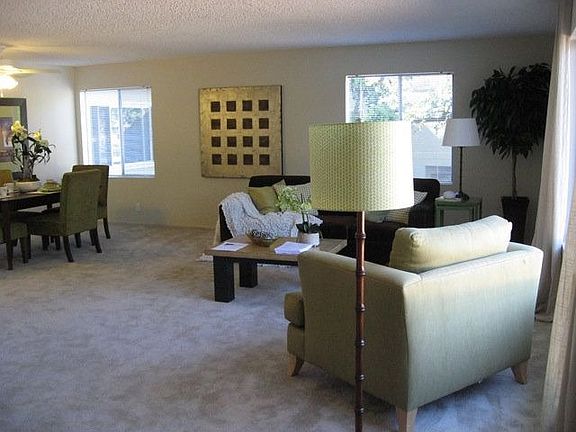 3rd image of 4405 Norwalk Dr APT 3
