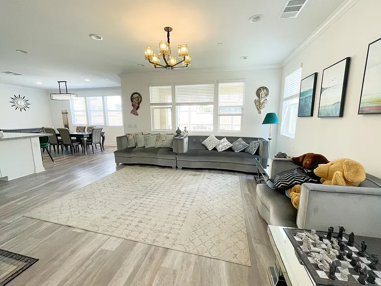 4847 S Apricot Way — Photo 4