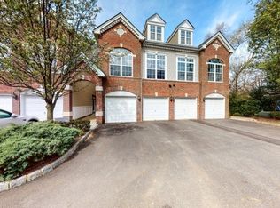 103 Rock Creek Dr, Clifton, NJ 07014
