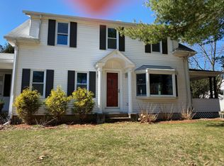 172 Pleasant View Ave, Smithfield, RI 02917
