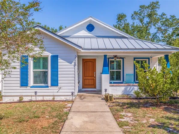 225 18th Ave S, Saint Petersburg, FL 33705