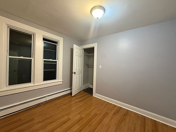 4th image of 99 Galpin St #3
