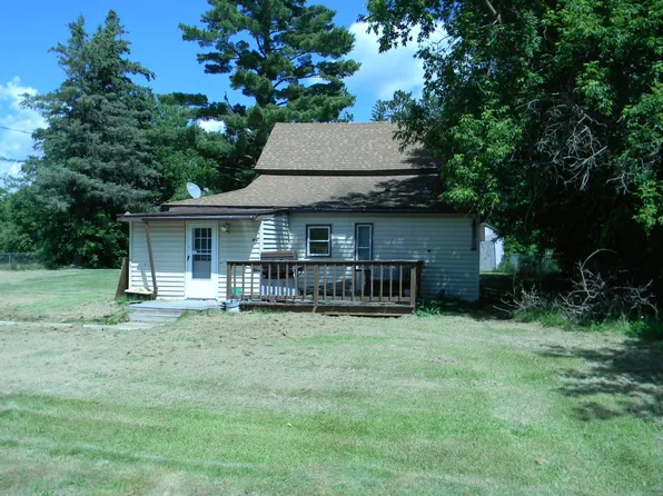 310 2nd St SE, Deer River, MN 56636