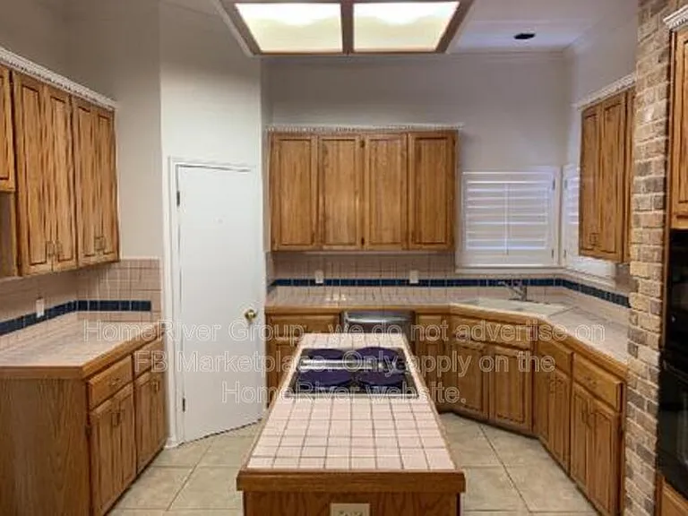 1602 Eagle Point — Photo 8