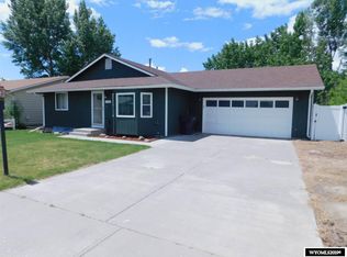 2166 Lilac St, Casper, WY 82604