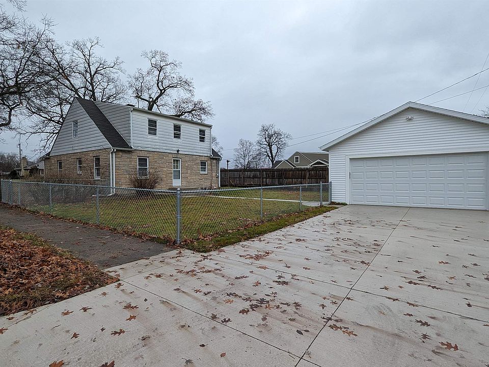 1st image of 3504 E Jefferson Blvd