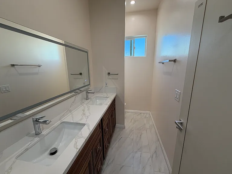 3765 Globe Ave — Photo 15