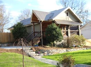 11 Hillside Dr, Greenville, SC 29607