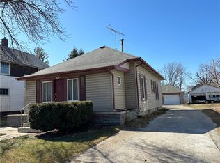 1823 1st Ave, Perry, IA 50220