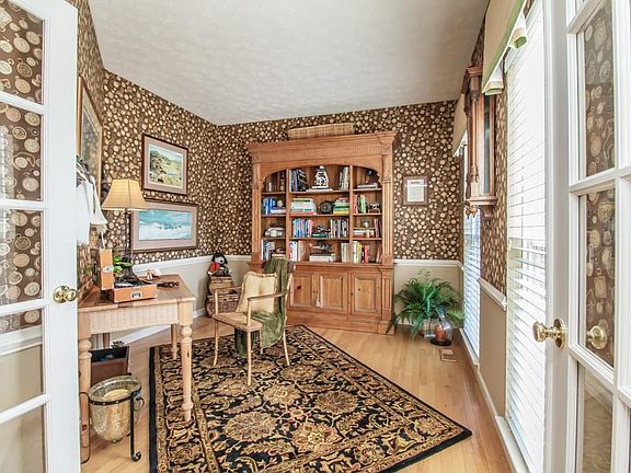 2nd image of 1027 Star Valley Ct