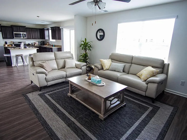 3700 Burlington Dr — Photo 7
