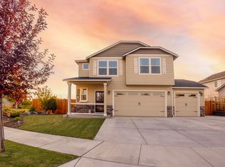4199 SW 34th St, Redmond, OR 97756