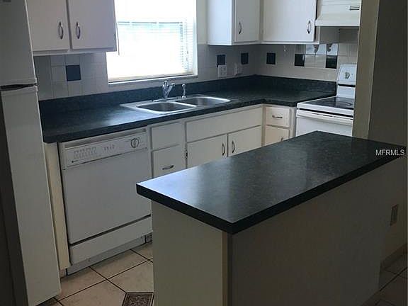 3rd image of 8523 10th St N APT B