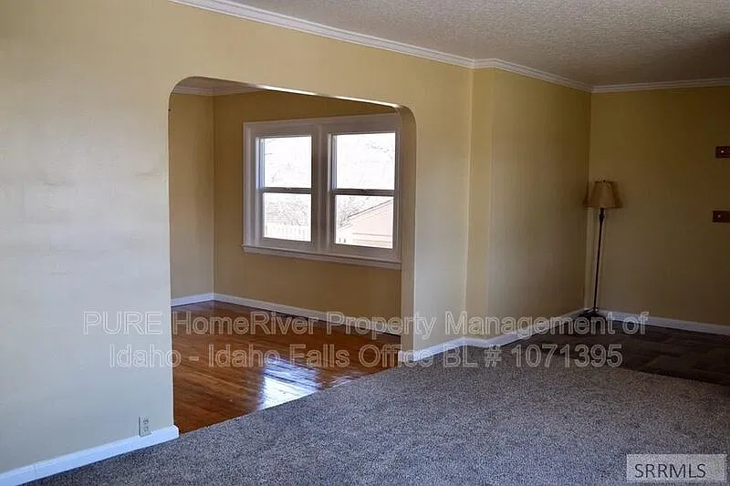 3 bed, 1.0 bath, 1400 sqft, $1,450 — Photo 3