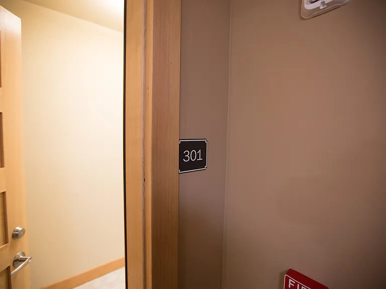 2625 Dearborn Ave #301 — Photo 2