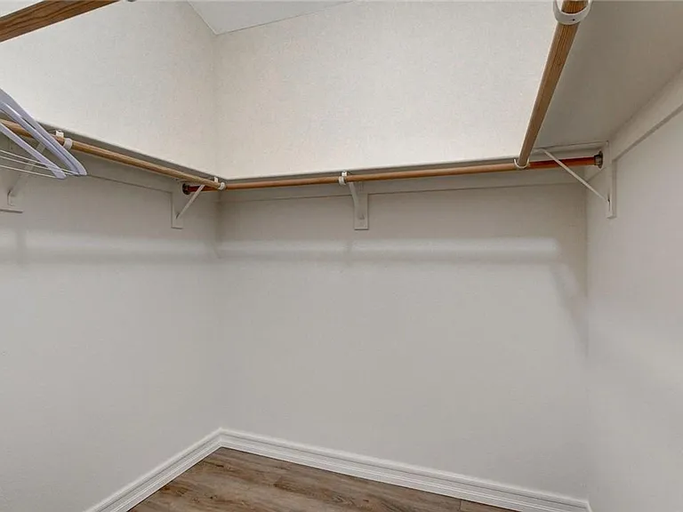 489 First Light St — Photo 25