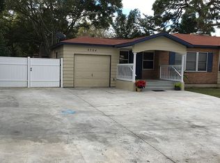 3704 W Griflow St, Tampa, FL 33629